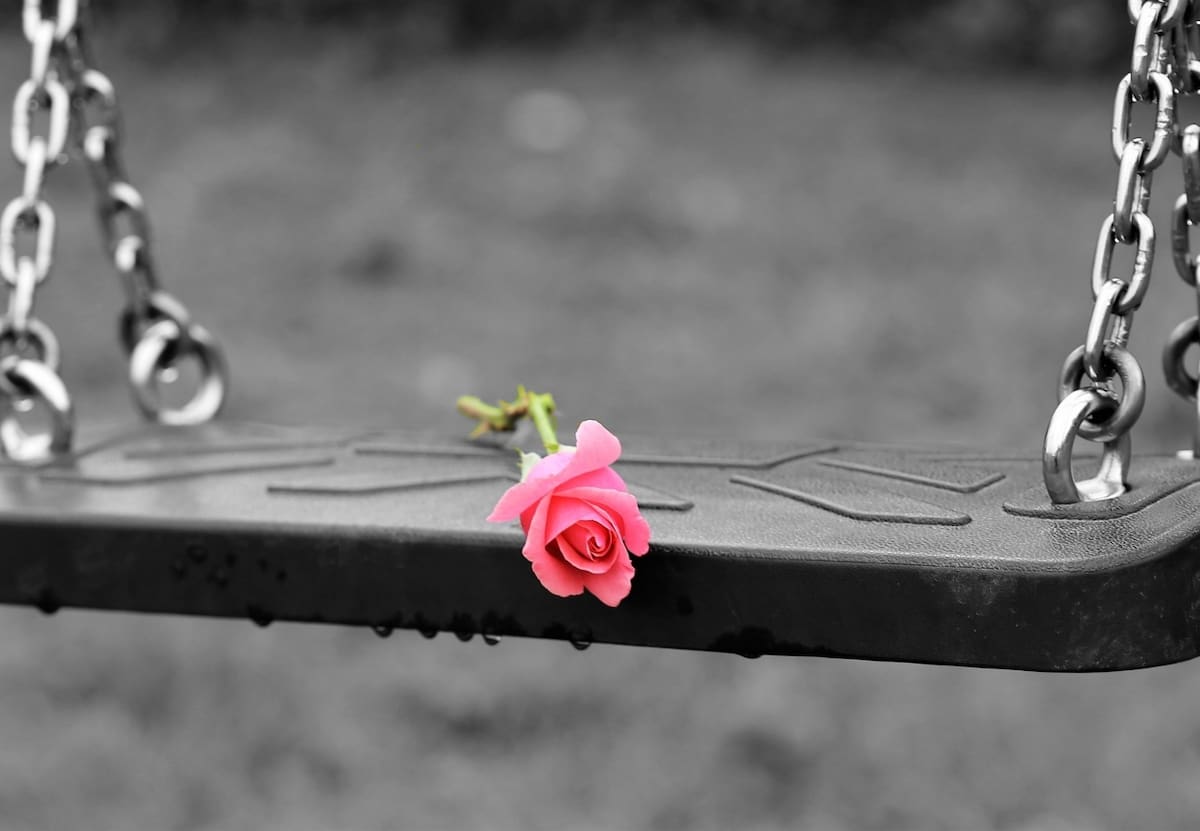 El suicidio es un tema de difícil abordaje, sobre todo por la falta de herramientas que tenemos para gestionar nuesttras propias emociones, Sin embargo, con un genuino deseo de ayudar, ya comenzamos la prevención | Foto: Befunky