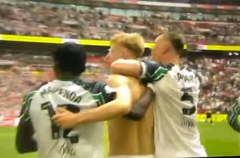 El gol agónico de Sunderland que dejó sin ascenso al Sheffield United de Ben Brereton