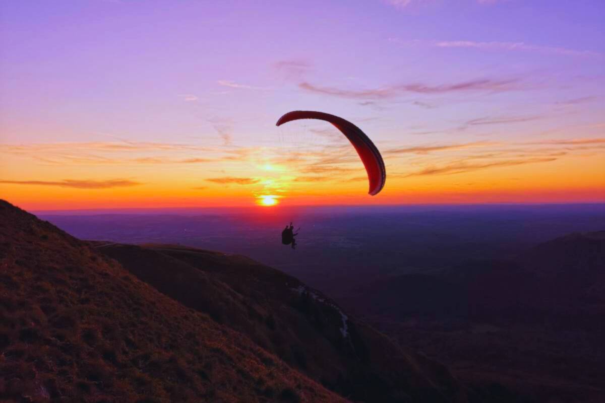 Donde gozarás de una aventura totalmente repetible. Créditos: Freedom Parapente.