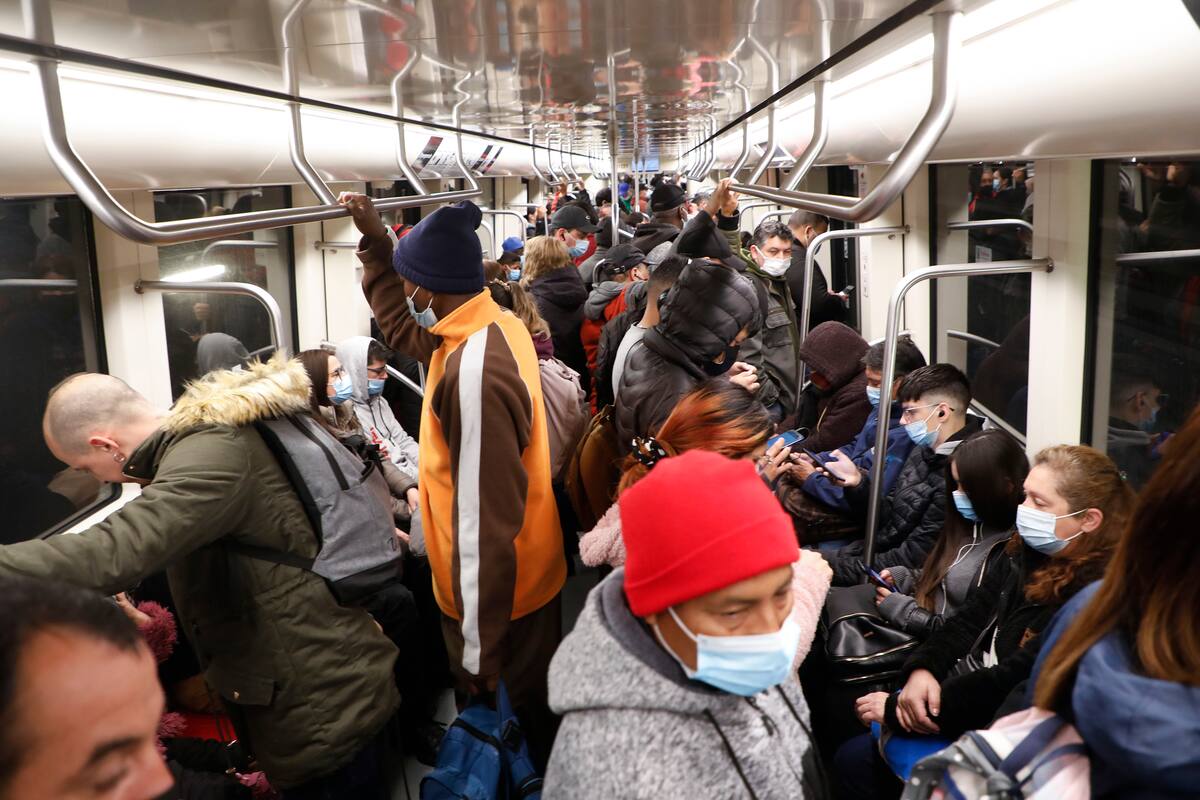 Medidas en Metro de Santiago. Créditos: ATON.