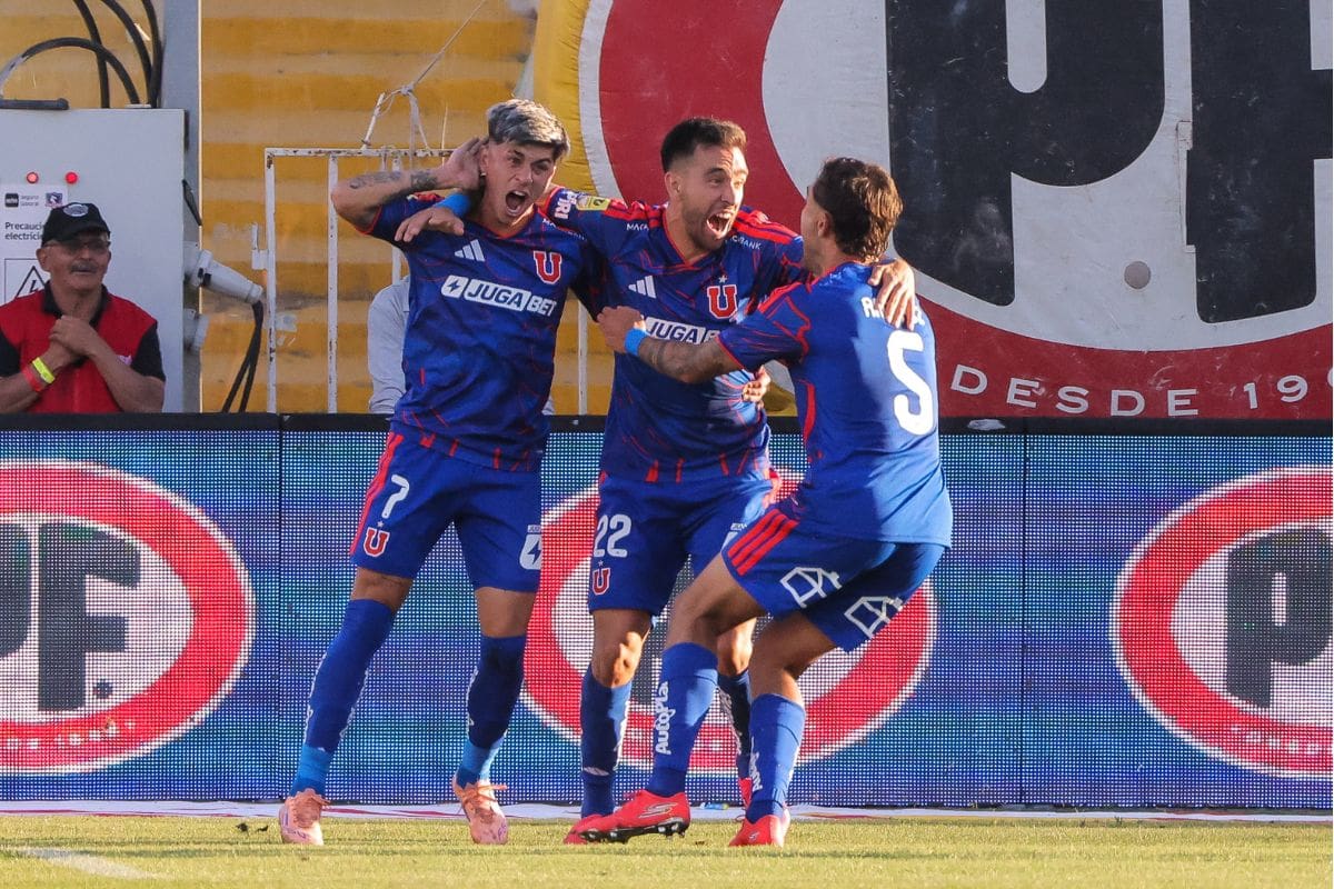 Universidad de Chile ganó a Colo Colo en el Monumental. Foto: Agencia Aton.