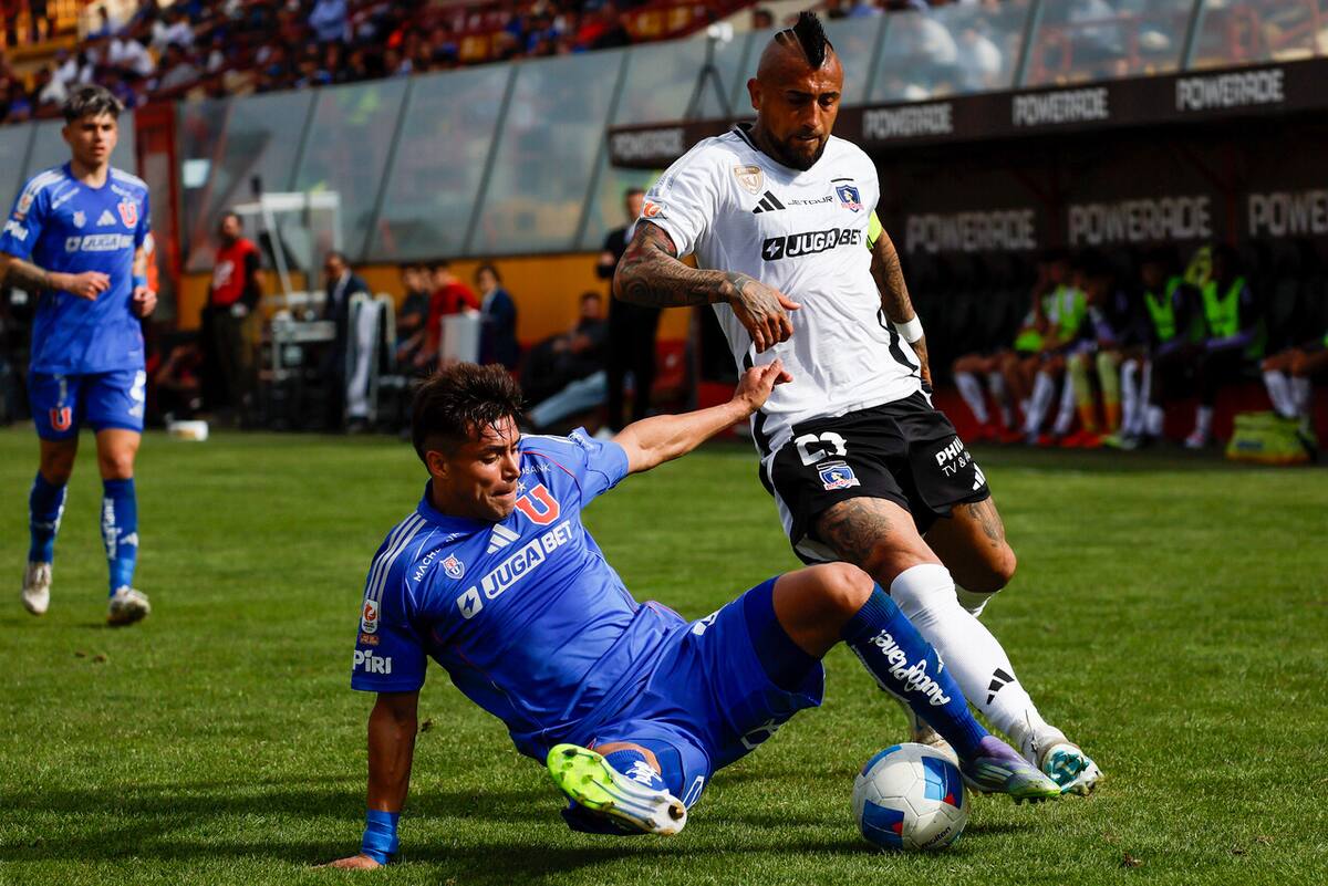 Este domingo 1 de marzo se verán las caras Colo Colo y Universidad de Chile en el Estadio Monumental. Foto: Aton.