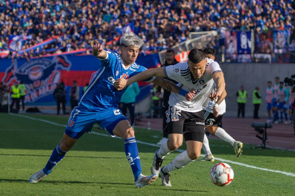 Entre la U y Colo Colo. Foto: Felipe Escobedo.