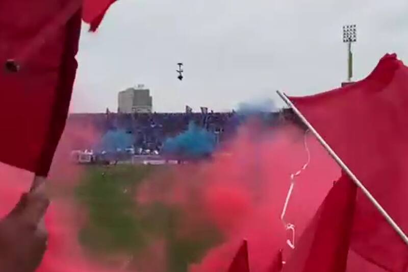 La salida de la U y Colo Colo en el Santa Laura