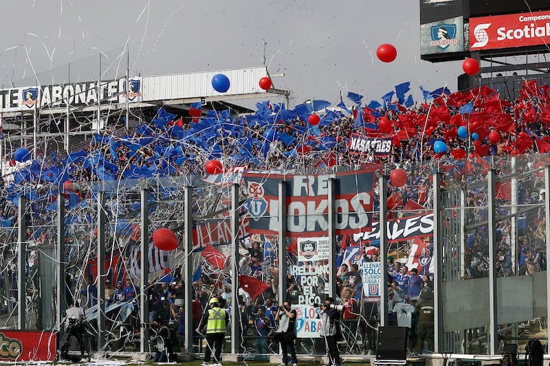 Superclásico, Barra U. de Chile, Estadio Monumental