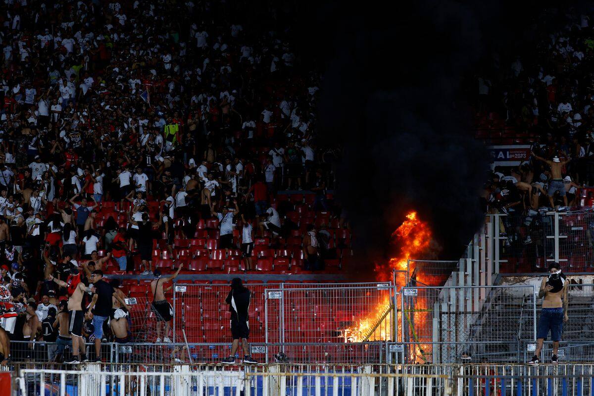 Los incidentes en el Nacional. Foto: Agencia Aton.