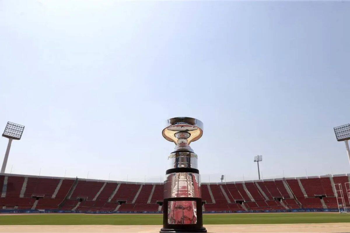 La duodécima versión del trofeo que busca al campeón de los campeones se jugará este domingo en el Estadio Nacional. Foto: Comunicaciones ANFP.