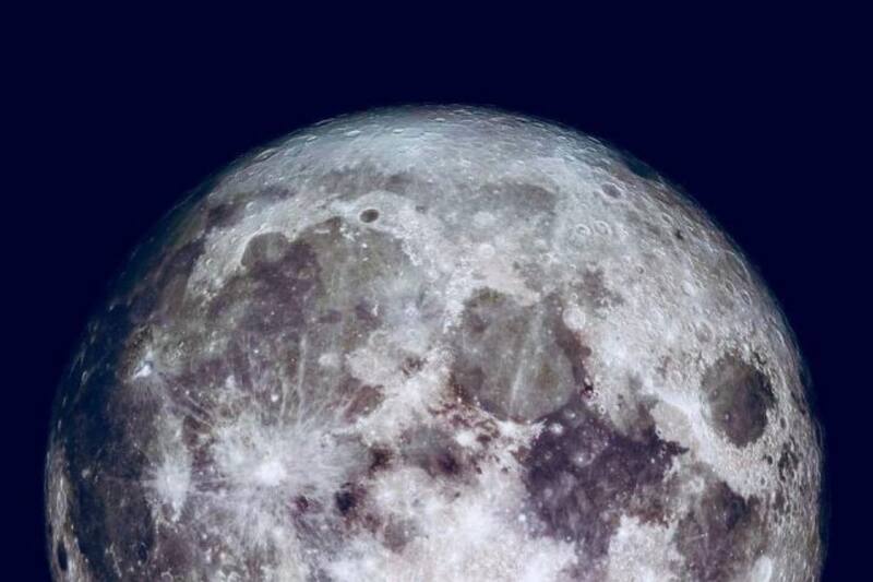 La luna llena de este mes va a tener un mayor brillo y tamaño que las otras.