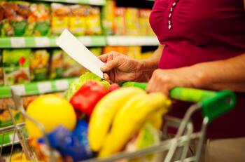 Ahorra en el supermercado y optimiza tu presupuesto con estas recomendaciones