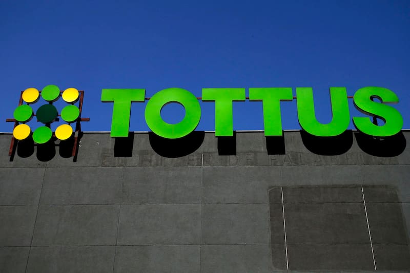 Con motivo de las celebraciones de fin de año, Tottus adelantará sus horarios de cierre durante este fin de semana.