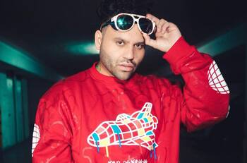 Quién es Suro Solar, manager de Constanza Capelli y otras chicas reality