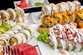 Entre palillos y sabores marinos: Este local de sushi es un imperdible de la gastronomía japonesa en Santiago