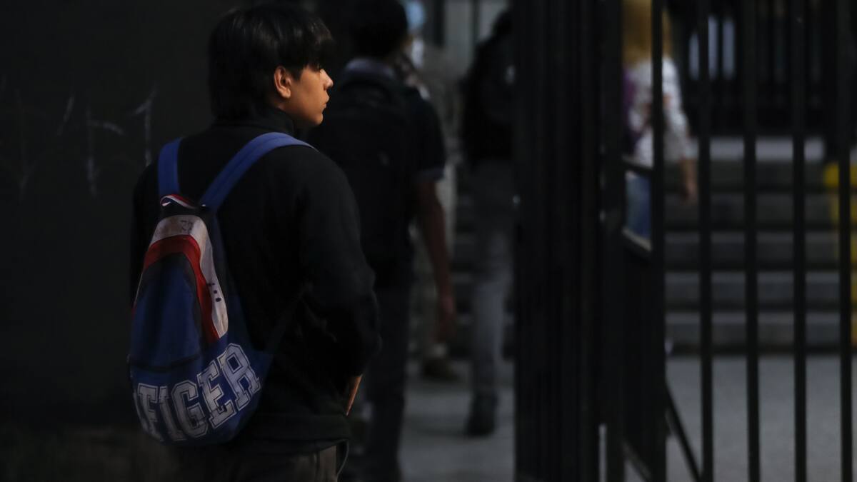 Suspensión de clases por sistema frontal: Regiones y listado completo de los 297 colegios afectados