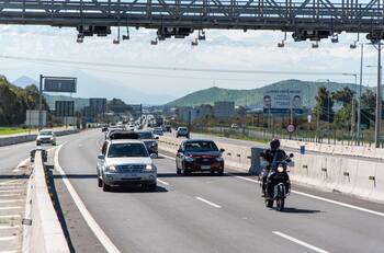 Esta es la ley que te permite descontar hasta el 80% de las multas del TAG