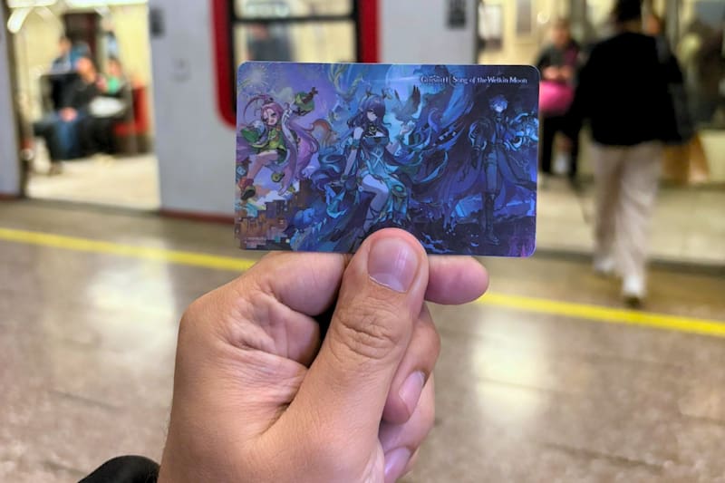 El nuevo plástico está inspirado en el pase Song of the Welkin Moon del videojuego asiático. Créditos: Metro de Santiago.