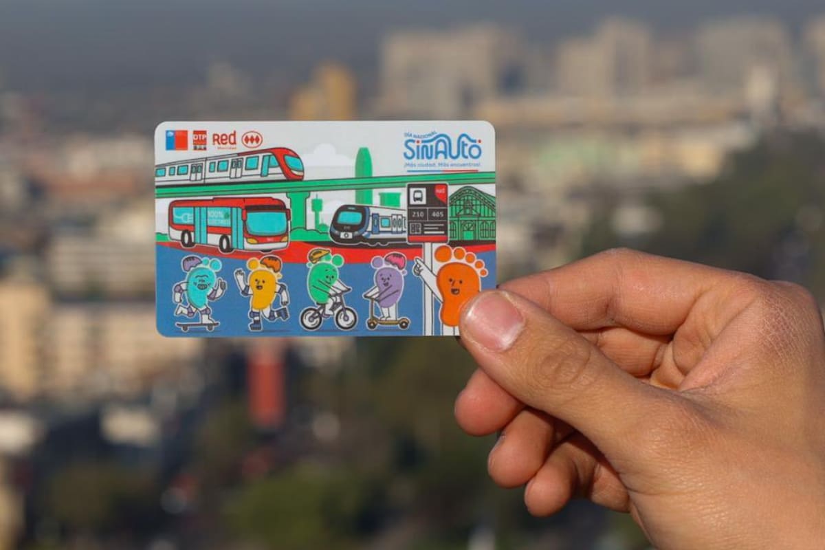 El plástico de edición limitada busca conmemorar la celebración del Día Nacional Sin Auto. Créditos: Ministerio de Transportes y Telecomunicaciones