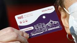 ¿Cómo puedes recibir la Tarjeta Bip! para el Adulto Mayor?