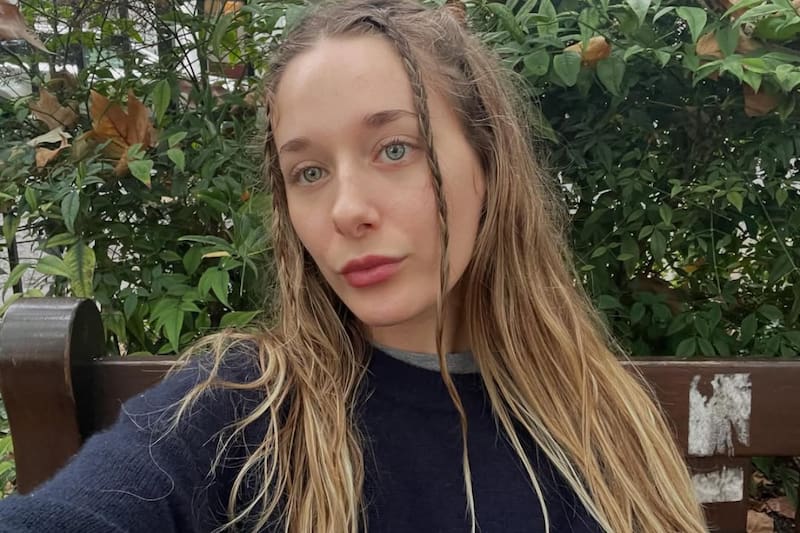 es la hija de Leonardo Farkas.