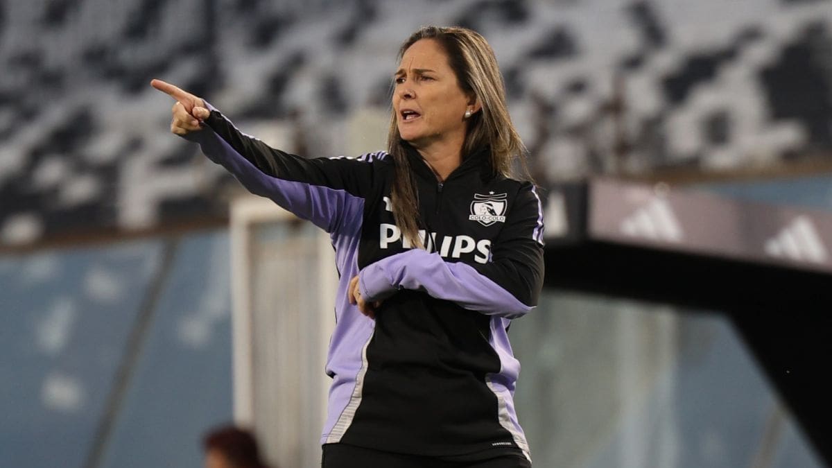 Tatiele Silveira, DT de Colo Colo Femenino, no descarta dirigir en fútbol masculino: “Estoy preparada para cualquier equipo”