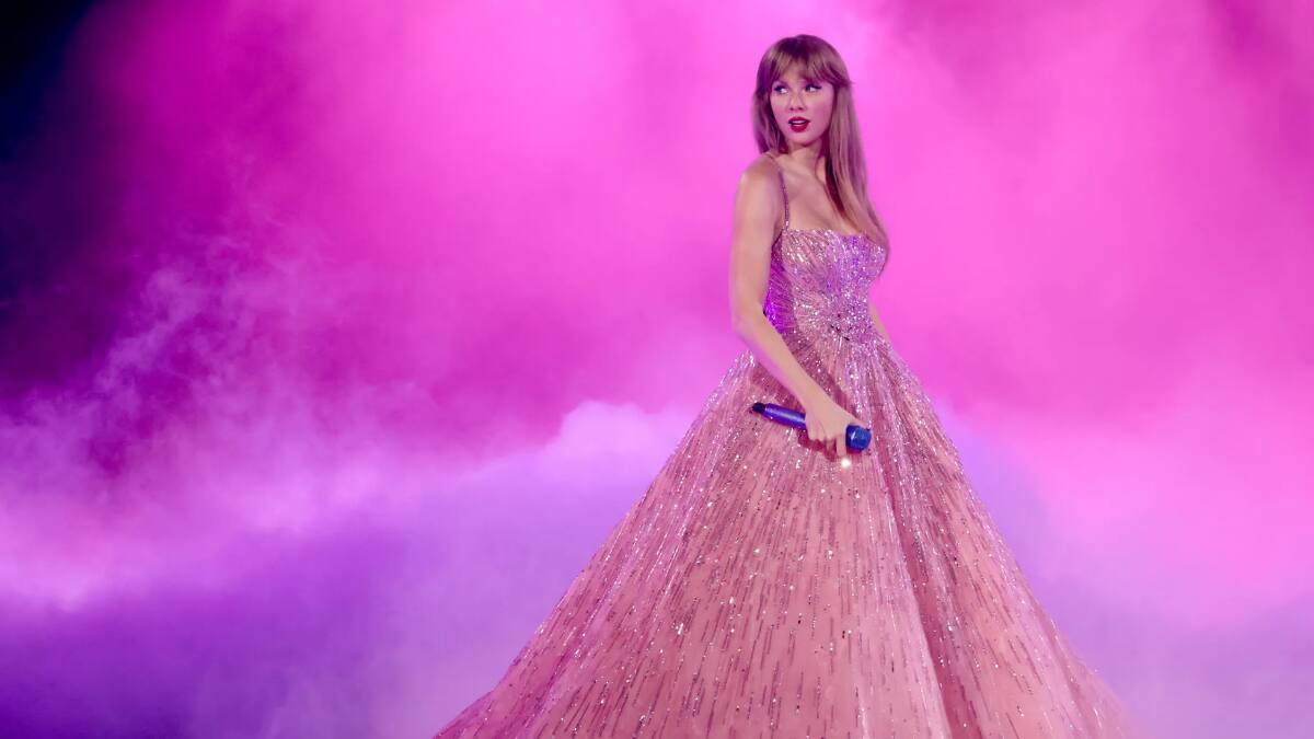 Famosos chilenos en Argentina se descargan tras cancelación del concierto de Taylor Swift
