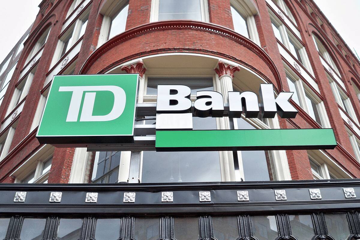 Descubre por qué la empresa bancaria recibió esta multa millonaria.
