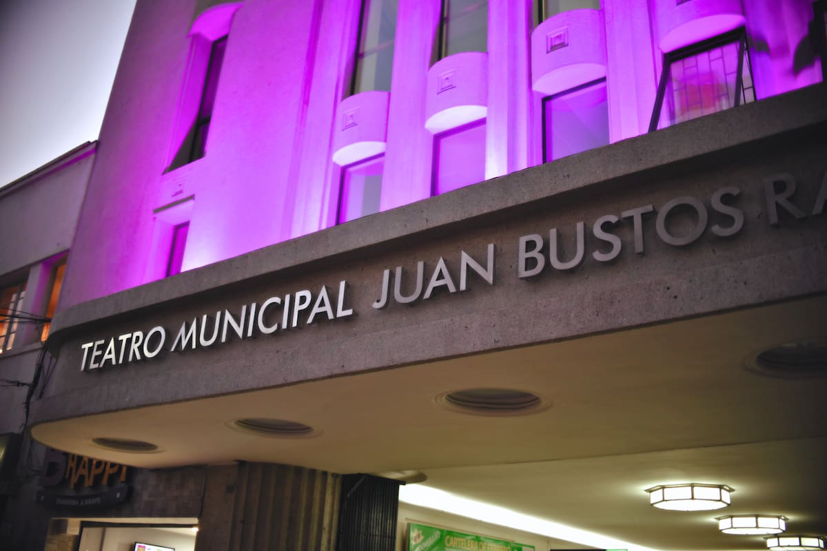 El evento es con entrada liberada e invita a disfrutar del séptimo arte en un entorno perfecto para el otoño. Foto: Cultura Quilpué en Facebook.