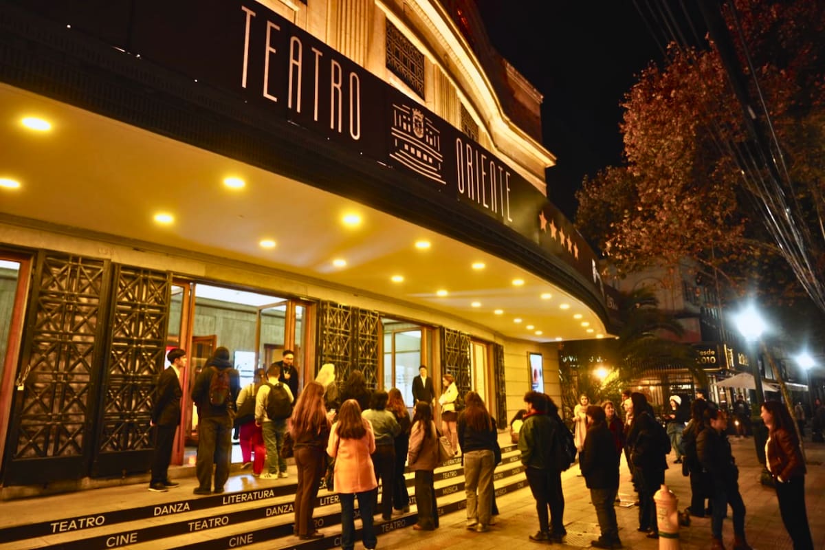 El espacio está ubicado en la comuna de Providencia e invita a un panorama imperdible. Foto: Teatro Oriente en Instagram.