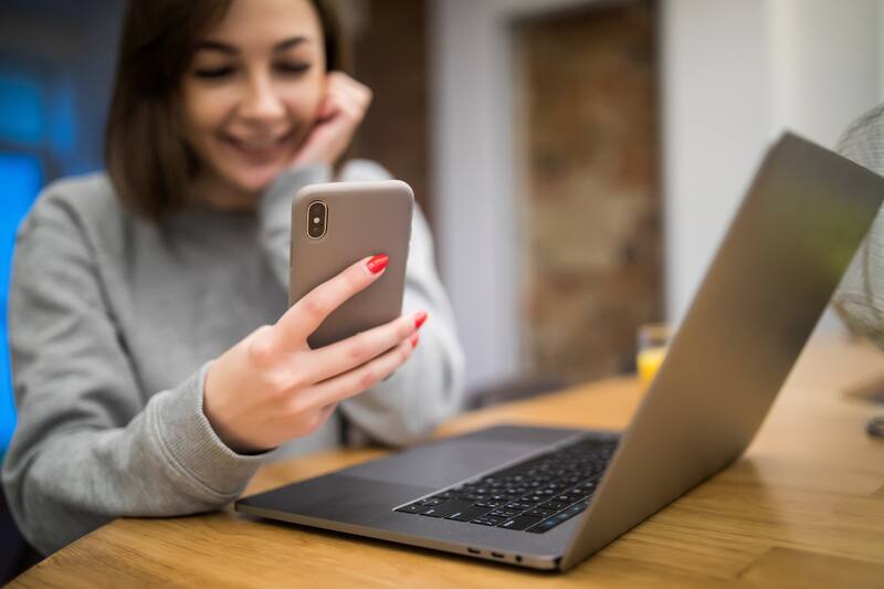 La fibra óptica ha generado movimientos en el mercado.