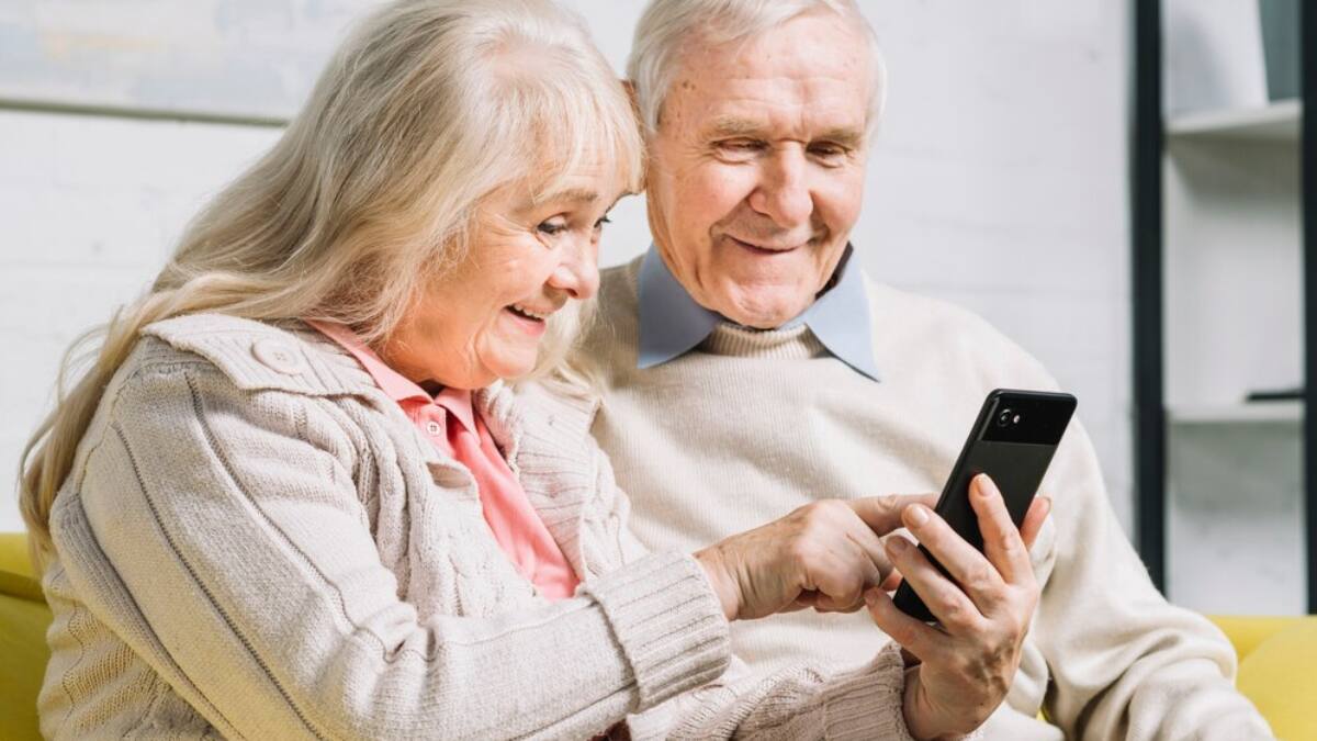 Adultos mayores pueden contratar exclusivo plan de telefonía: Movistar lanza nueva promoción a solo $3.990