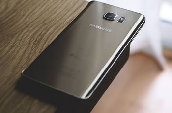 ¿Tienes un teléfono Samsung? Así puedes bloquear todas las llamadas de spam automáticamente