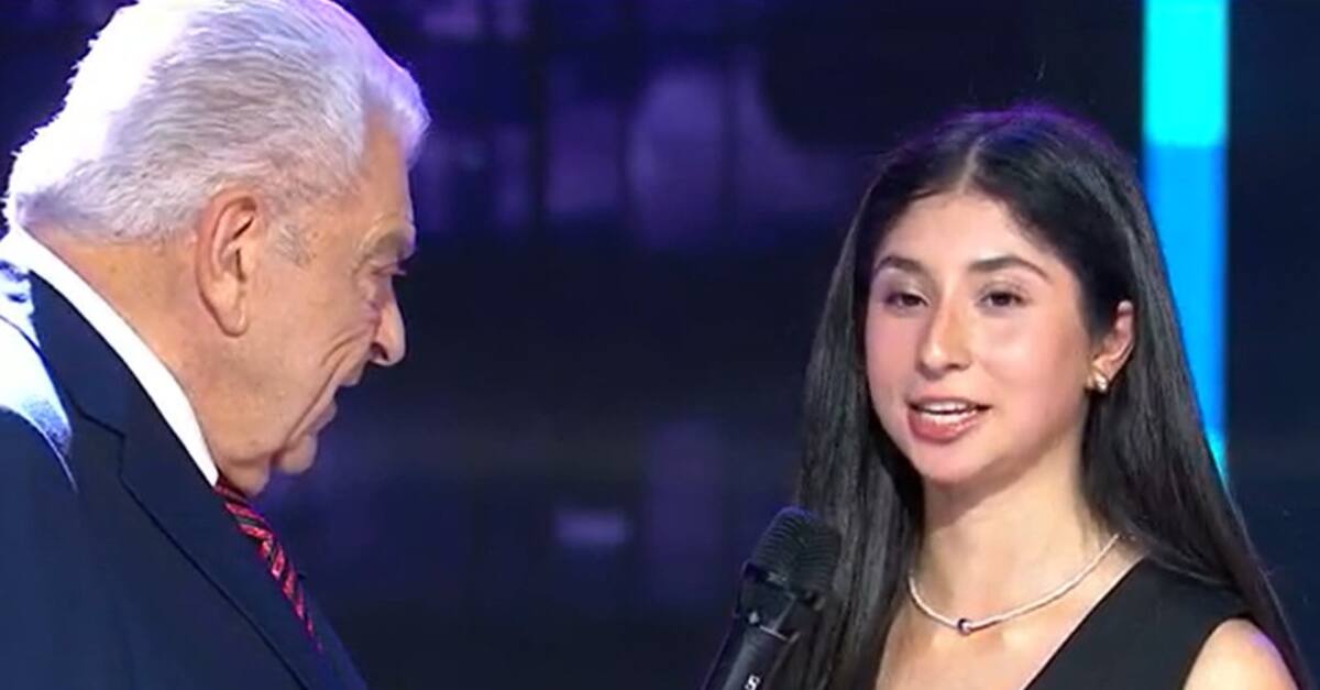 Teletón recibe su primera donación.