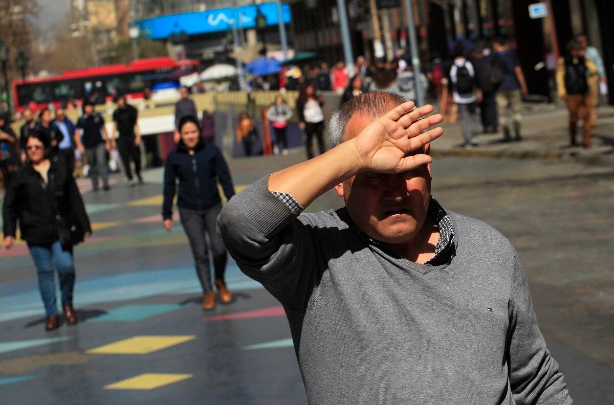 Clima para Santiago: Altas temperaturas y poco viento para este jueves 15