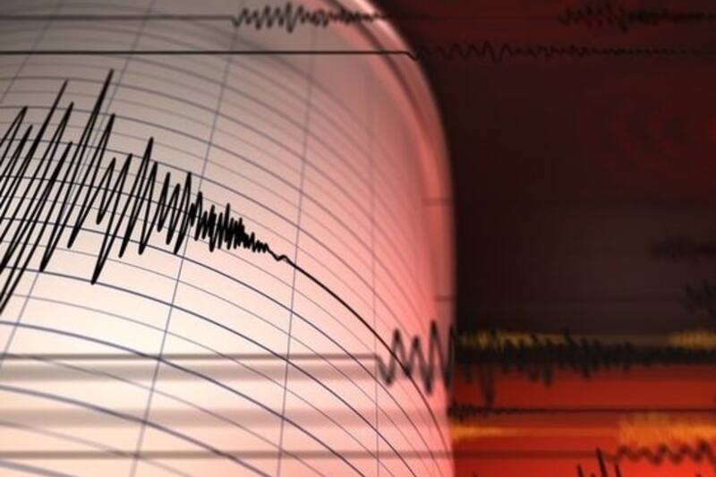 El sismo ocurrió 27 km al oeste de esta ciudad de Tarapacá.