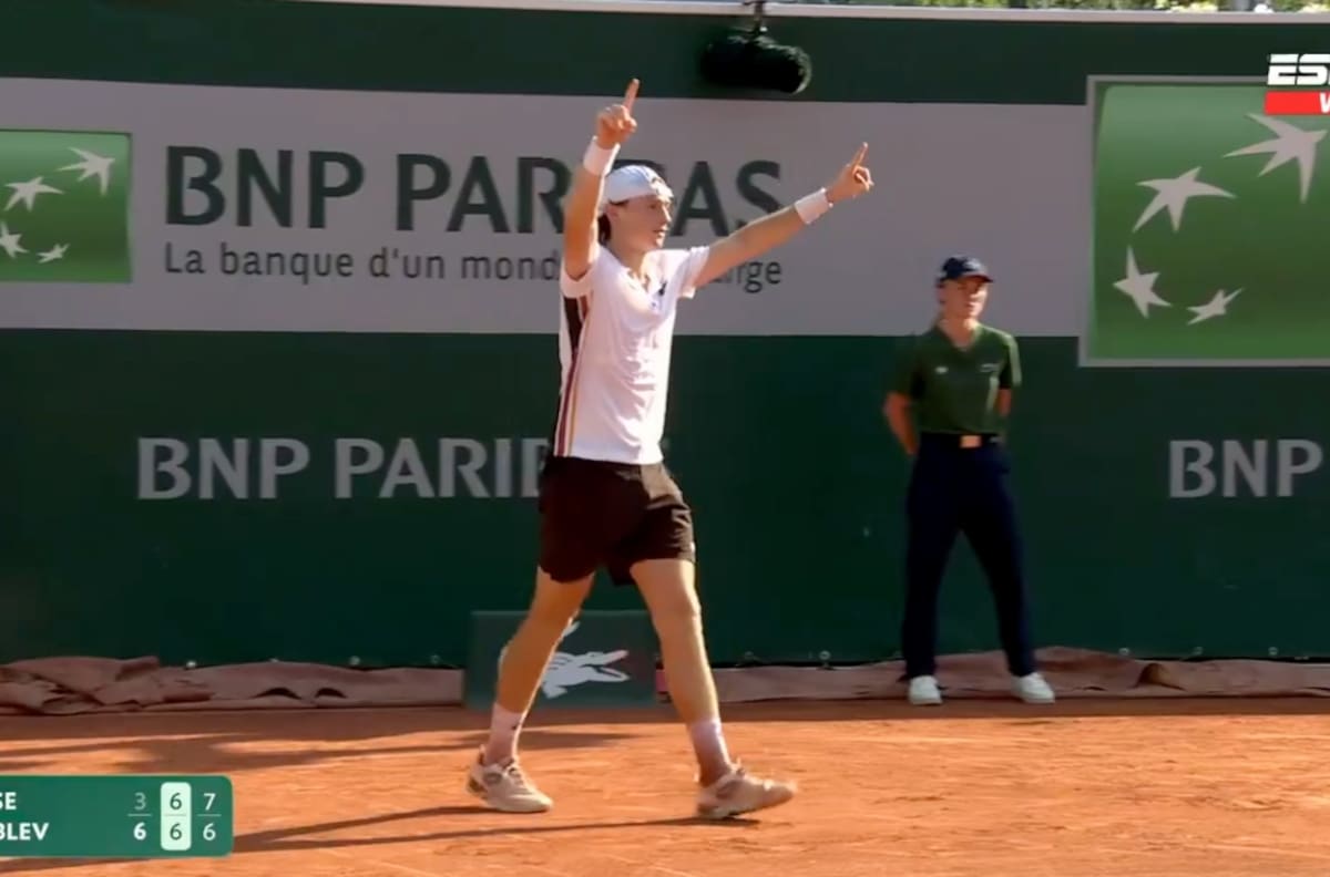 VIDEO | El espectacular punto del peruano Ignacio Buse en su debut en Roland Garros ante Rublev