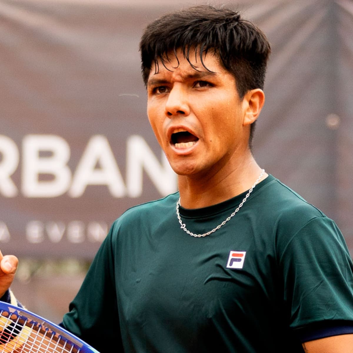 Matías Soto debutó con un sólido triunfo en Asunción y avanza a octavos de final del Challenger 50