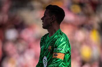 La crisis con ter Stegen no para: Barcelona le quita la capitanía