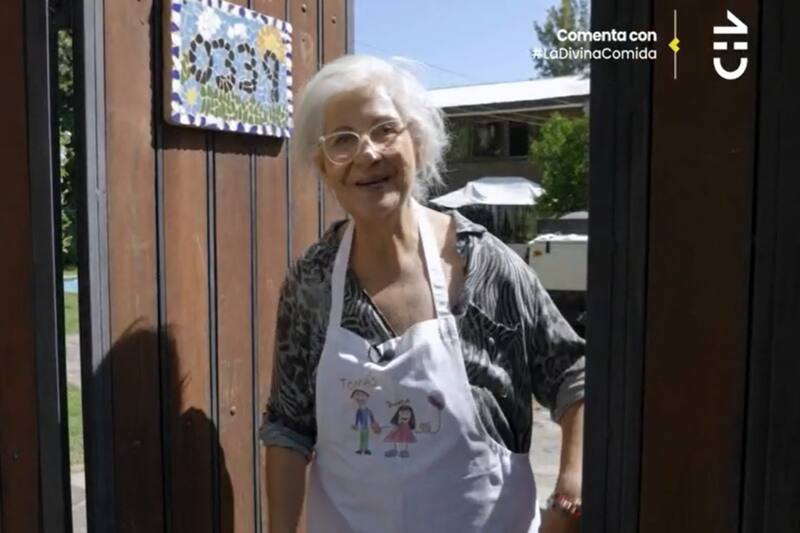 mostró su casa en la cordillera. Créditos: Pantallazo CHV