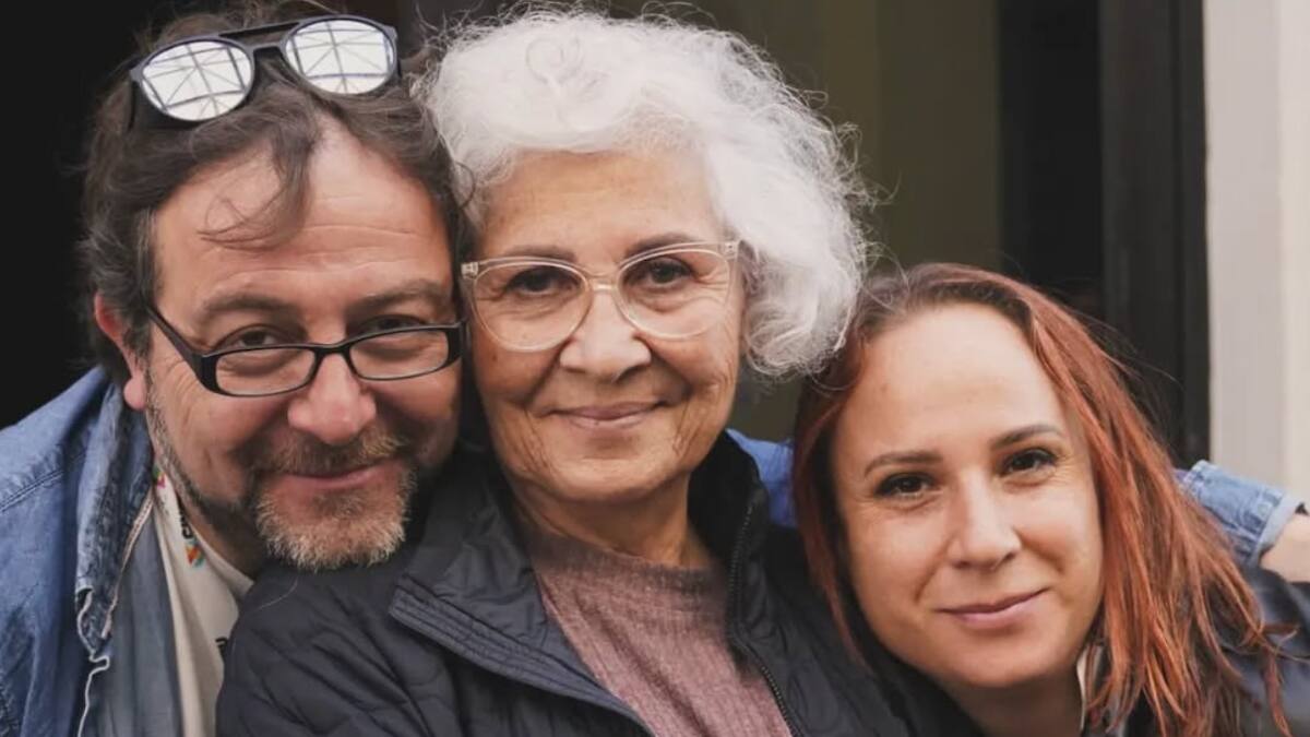 “Gracias por dejarme estar”: reconocida actriz que dio a conocer el cáncer de Teresita Reyes realizó sentida despedida