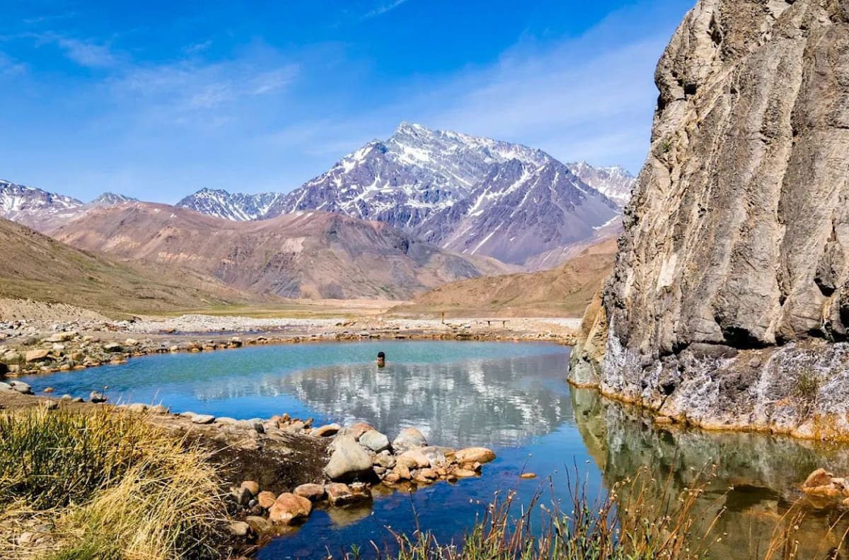 Una maravilla inserta en la RM: Los pozones templados de agua esmeralda ideales para descansar