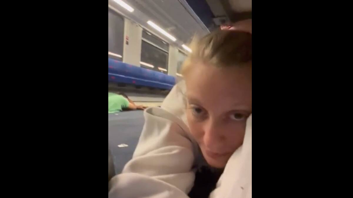 VIDEO | Mujer muestra cómo logró sobrevivir a masivo ataque a Israel mientras viajaba en tren