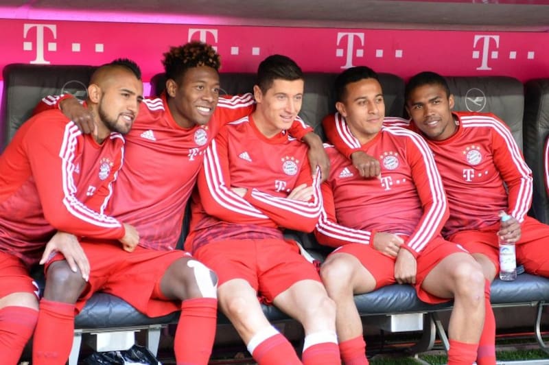 compartiendo con Arturo Vidal.