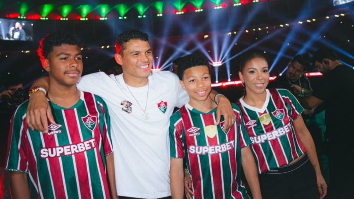 VIDEO | ¡Ante más de 55 mil hinchas! La espectacular bienvenida de Fluminense a Thiago Silva