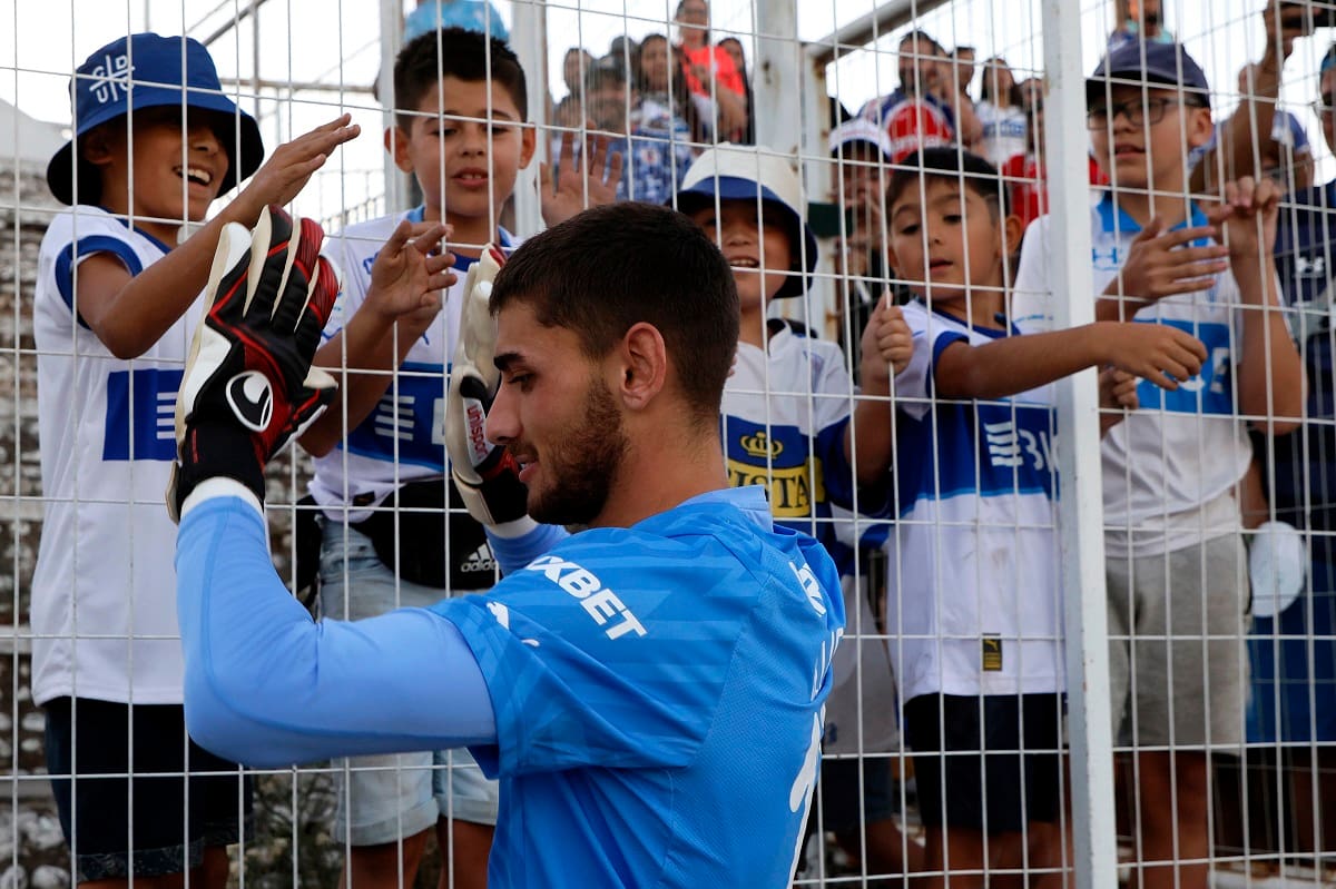 Thomas Gillier, arquero de Universidad Católica. Agencia Aton