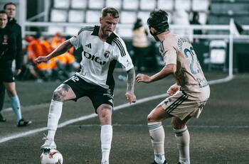 En España aseguran que Thomas Rodriguez dejó de ser jugador del Burgos