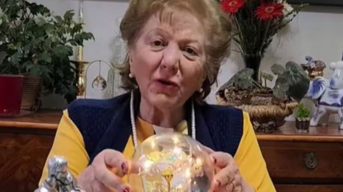 “Estoy decepcionada...”: Tía Yoli predice el preocupante futuro de TVN y le envía directo mensaje a Francisco Vidal