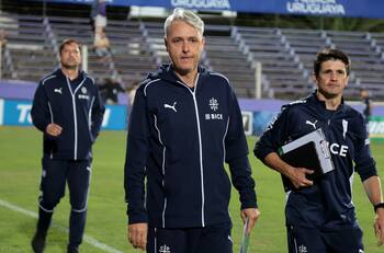 Tiago Nunes comunicó que no llegarán más refuerzos a la UC: “No hay presupuesto”