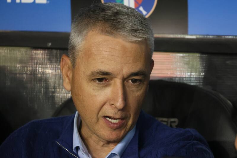 El técnico de Universidad Católica. Foto: Agencia Aton.