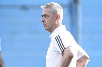 Tiago Nunes toma contacto con Rodrigo Valenzuela y comienza a meter mano en la UC