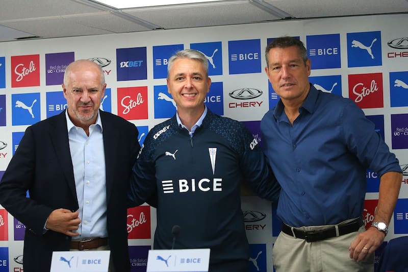 Tiago Nunes en su presentación con Juan Tagle y José María Buljubasich (Foto: Aton)