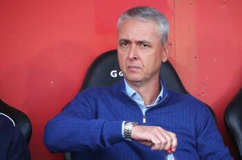 “Es raro que un brasileño haga jugar mal a la UC, el equipo que mejor fútbol ha mostrado en Chile”